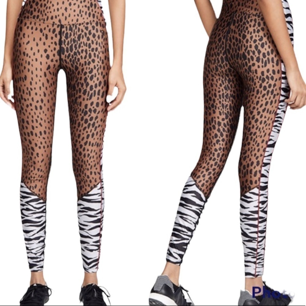 GOOD AMERICAN NWT Animal Mixed Block Leggings Size Medium in Animal Print - Picture 16 of 16